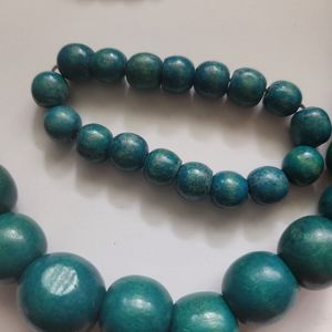 Greenish blue wooden necklace and bracelet set
